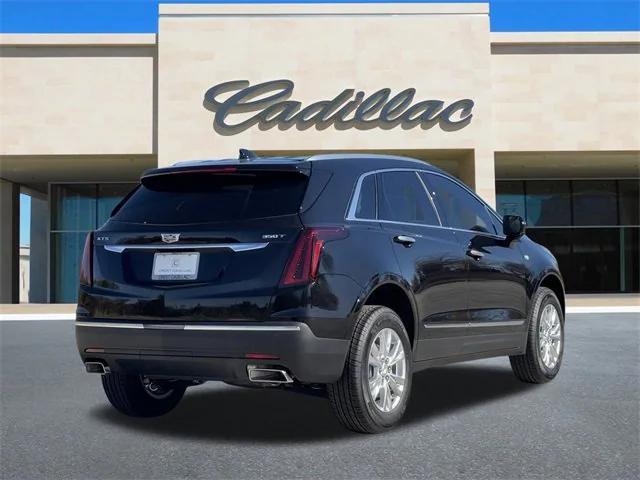 new 2025 Cadillac XT5 car, priced at $45,315