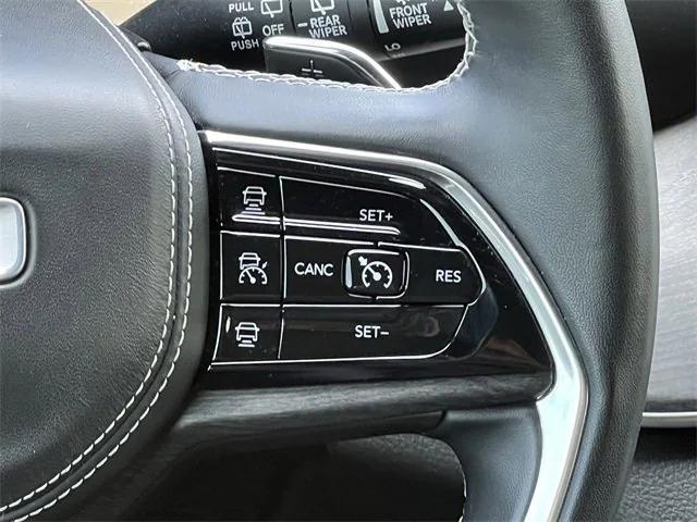 used 2022 Jeep Grand Cherokee car, priced at $32,999
