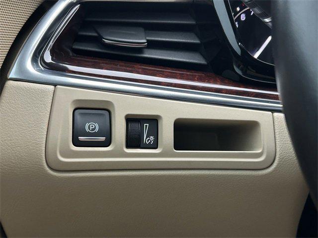 used 2019 Cadillac XT5 car, priced at $22,656