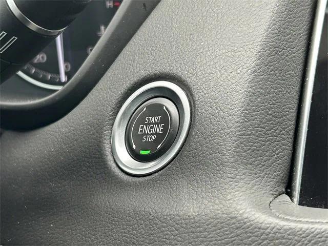 used 2023 Cadillac XT4 car, priced at $34,557