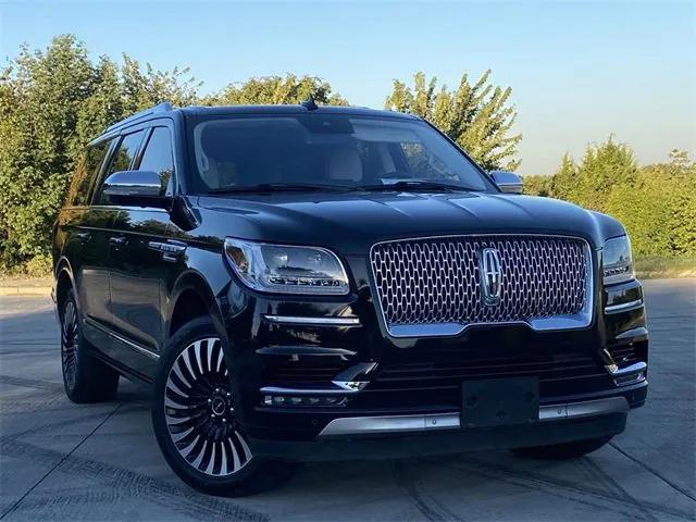 used 2020 Lincoln Navigator car, priced at $55,499