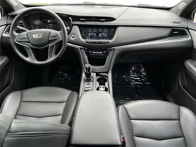 used 2021 Cadillac XT5 car, priced at $32,002