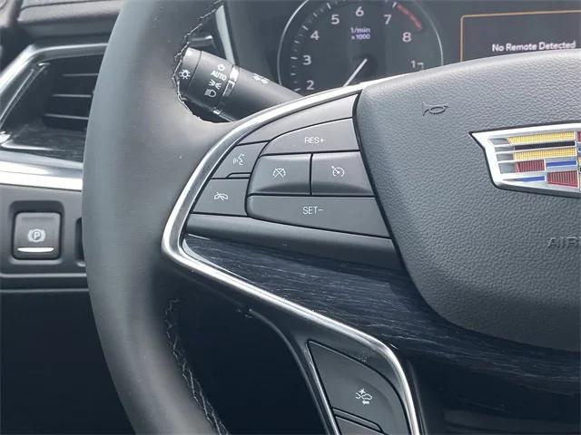 new 2025 Cadillac XT5 car, priced at $56,190