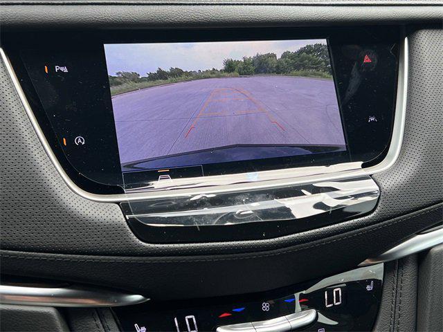 new 2025 Cadillac XT6 car, priced at $49,565