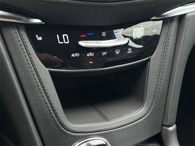 new 2025 Cadillac XT6 car, priced at $49,565