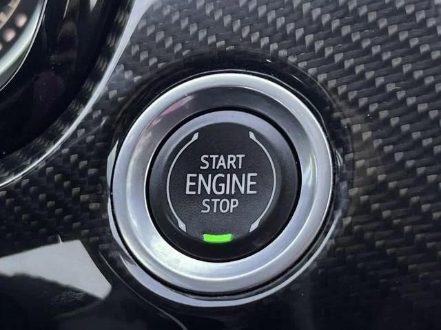 used 2023 Cadillac XT6 car, priced at $41,619