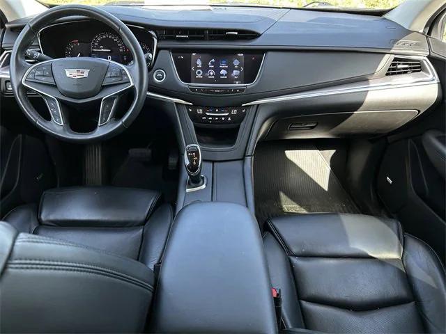 used 2017 Cadillac XT5 car, priced at $17,769