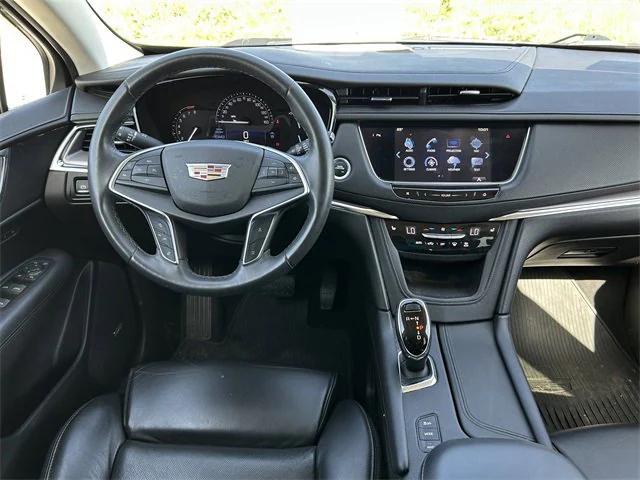 used 2017 Cadillac XT5 car, priced at $17,769