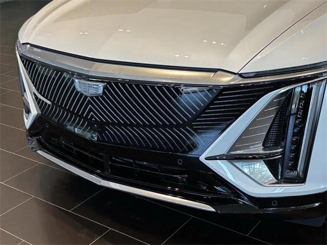 new 2025 Cadillac LYRIQ car