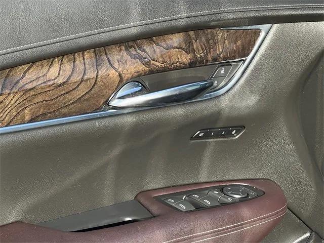 used 2020 Cadillac XT6 car, priced at $26,715
