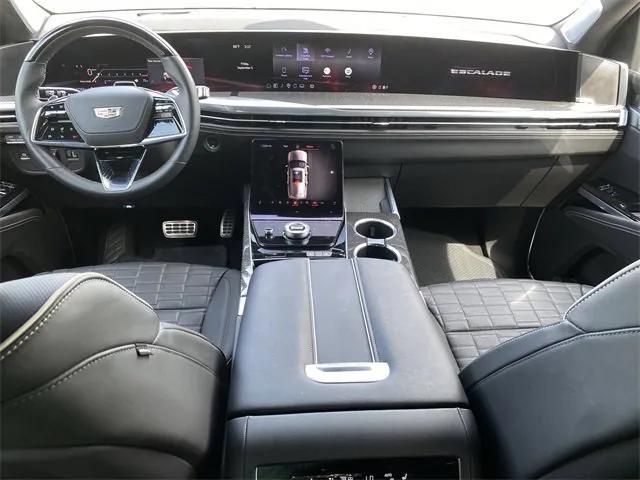 used 2025 Cadillac Escalade ESV car, priced at $155,999