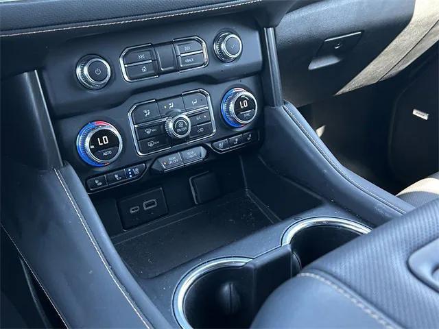 used 2024 GMC Yukon car, priced at $76,956