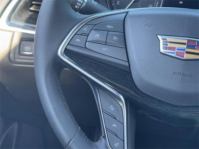new 2025 Cadillac XT5 car, priced at $53,469