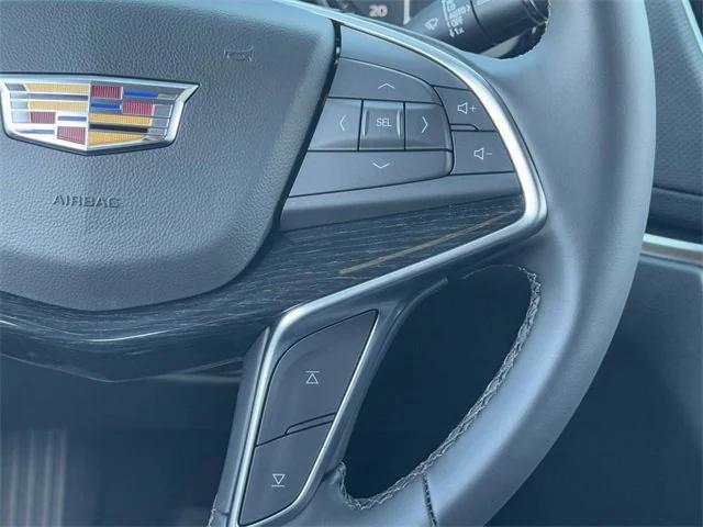 new 2025 Cadillac XT5 car, priced at $53,469