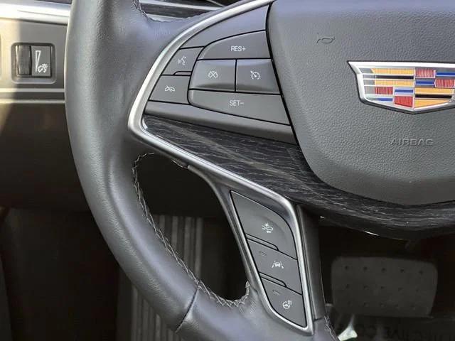 used 2024 Cadillac XT5 car, priced at $43,109