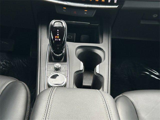 used 2024 Cadillac XT4 car