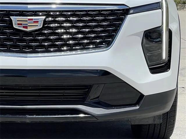 used 2024 Cadillac XT4 car, priced at $37,394