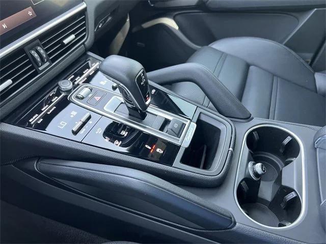 used 2022 Porsche Cayenne car, priced at $67,998