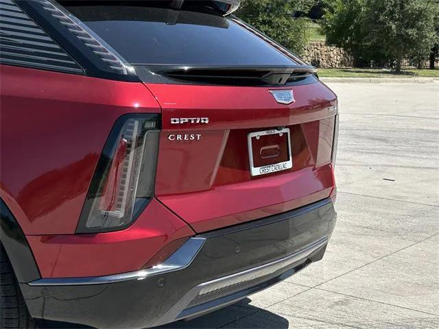 new 2025 Cadillac OPTIQ car, priced at $56,815