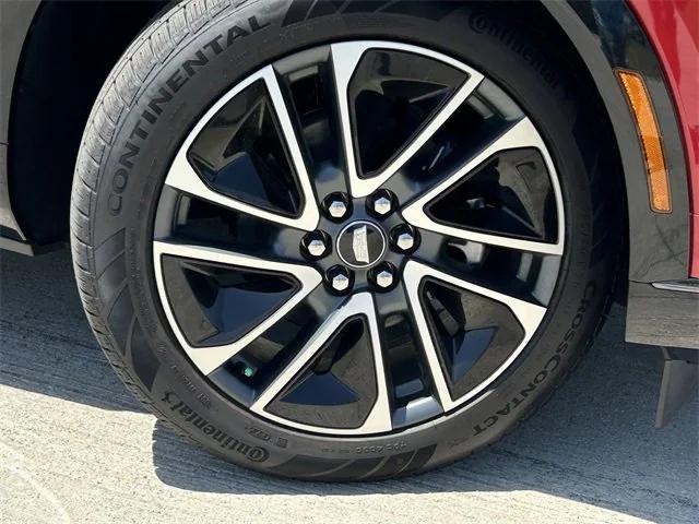 new 2025 Cadillac OPTIQ car, priced at $56,815