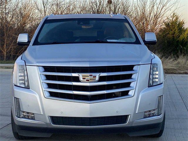 used 2020 Cadillac Escalade ESV car, priced at $37,764