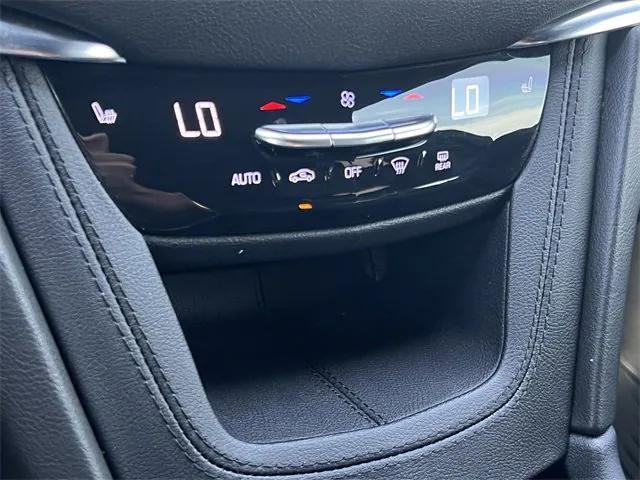 used 2023 Cadillac XT6 car, priced at $38,990
