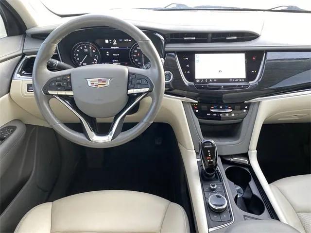 used 2021 Cadillac XT6 car, priced at $33,985