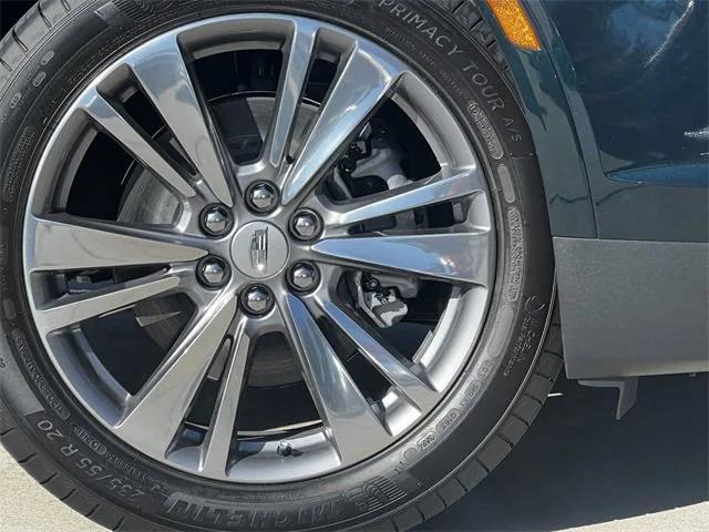 new 2025 Cadillac XT5 car, priced at $52,615