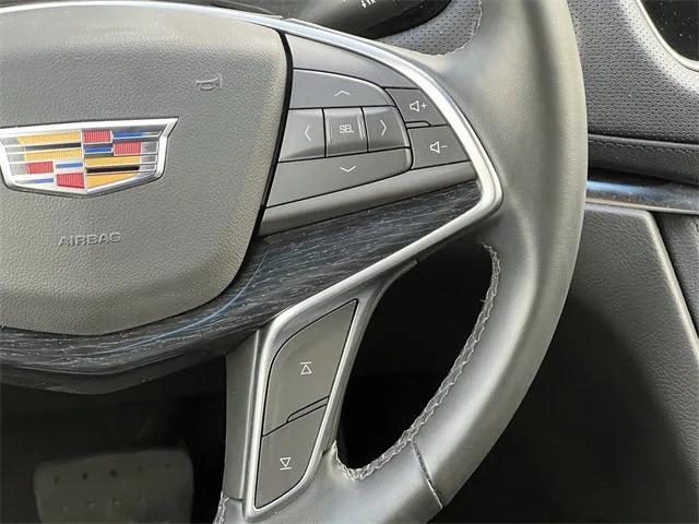 used 2025 Cadillac XT5 car, priced at $44,999