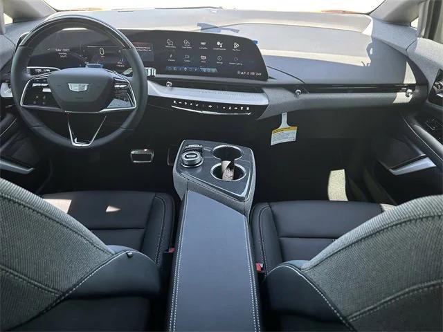 new 2025 Cadillac OPTIQ car, priced at $55,615