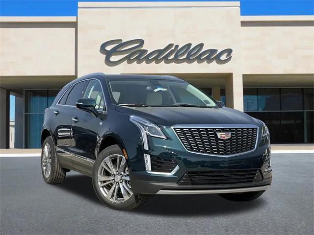 new 2025 Cadillac XT5 car, priced at $51,615