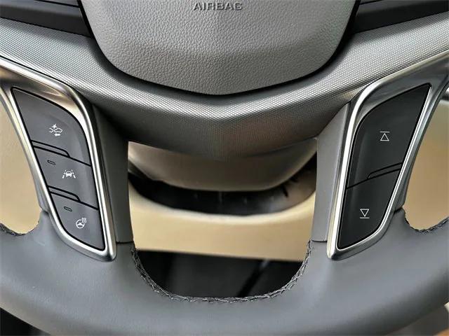 new 2025 Cadillac XT5 car, priced at $51,615