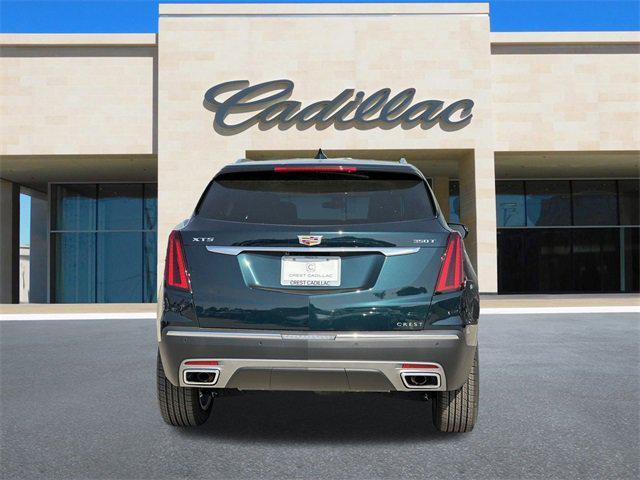 new 2025 Cadillac XT5 car, priced at $51,615