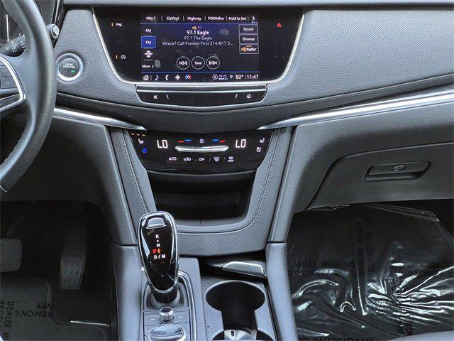 used 2022 Cadillac XT5 car, priced at $32,499