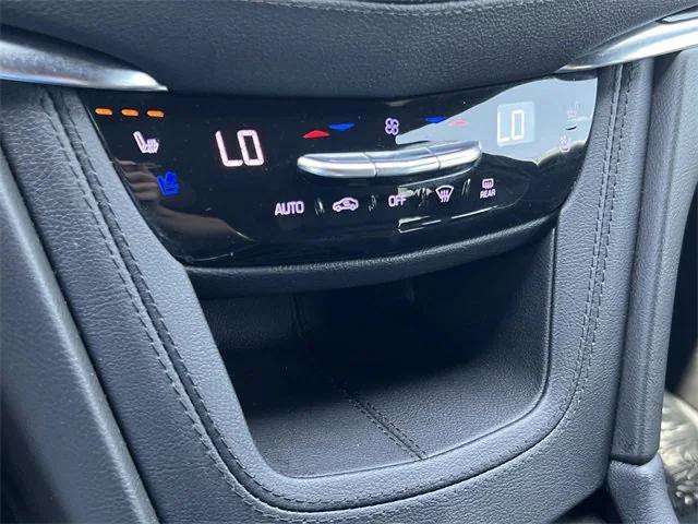 used 2022 Cadillac XT5 car, priced at $32,499