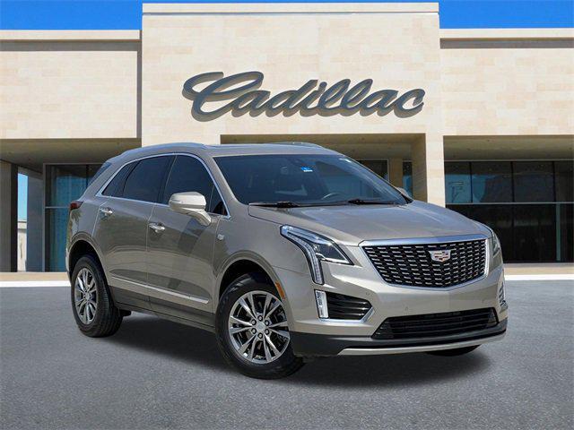 used 2022 Cadillac XT5 car, priced at $32,499
