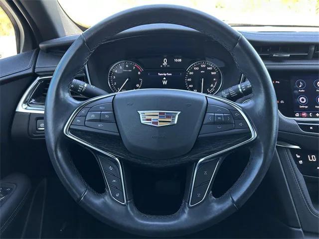 used 2021 Cadillac XT5 car, priced at $30,995