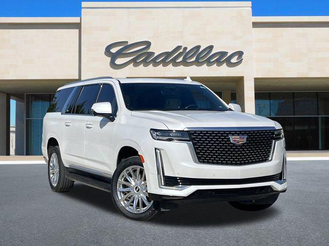 used 2023 Cadillac Escalade ESV car, priced at $68,987