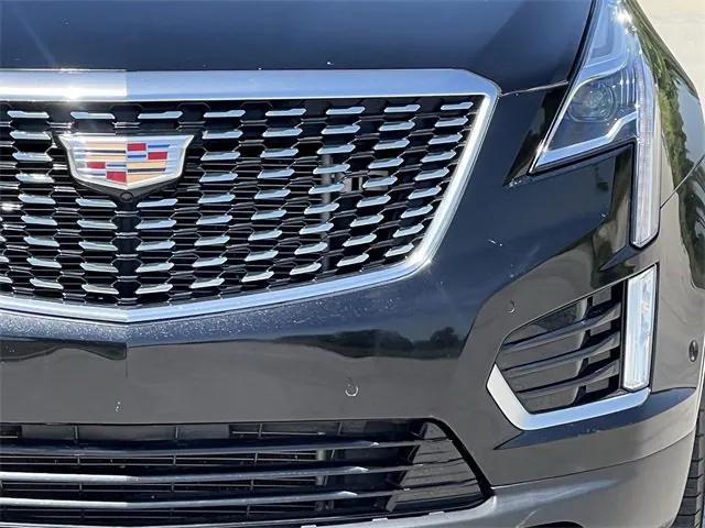 used 2021 Cadillac XT5 car, priced at $31,777