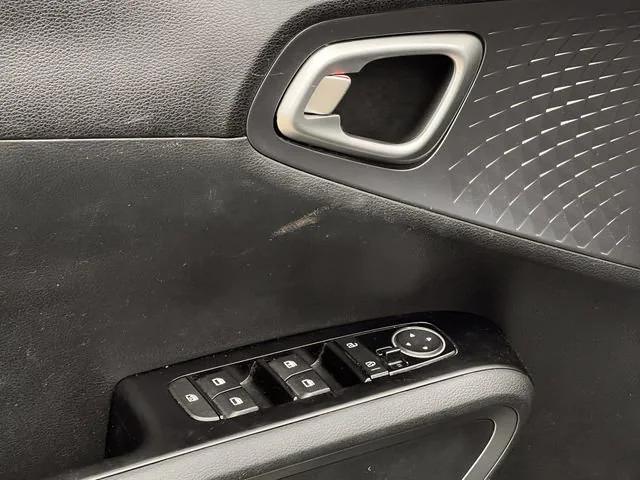 used 2021 Kia Soul car, priced at $14,999