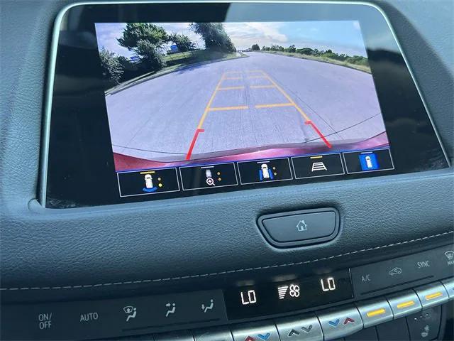 used 2023 Cadillac XT4 car, priced at $29,139
