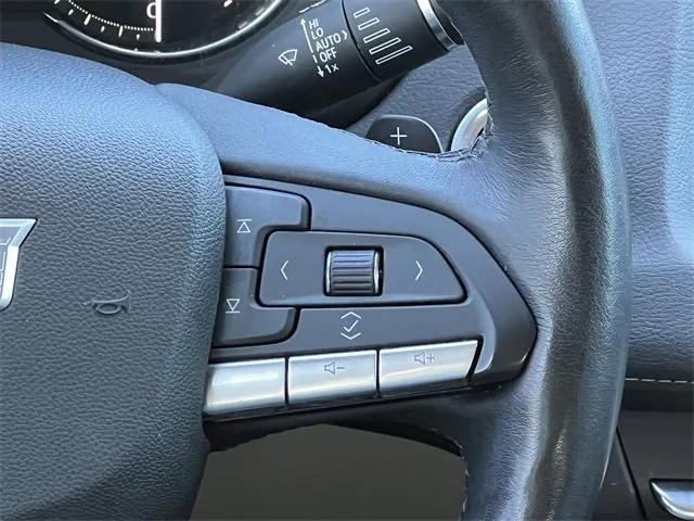 used 2023 Cadillac XT4 car, priced at $29,139