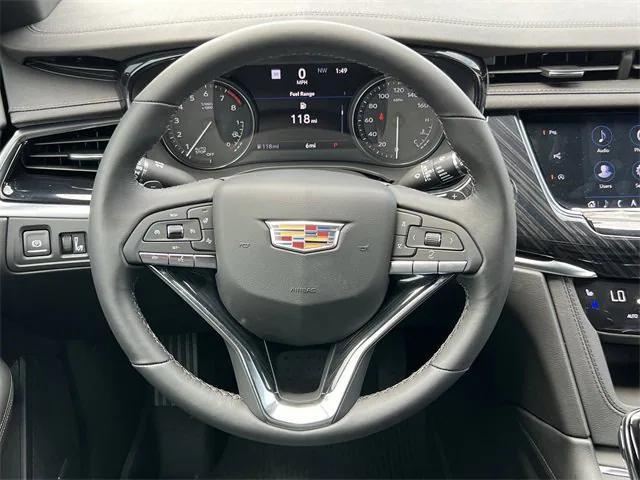 new 2025 Cadillac XT6 car, priced at $59,390