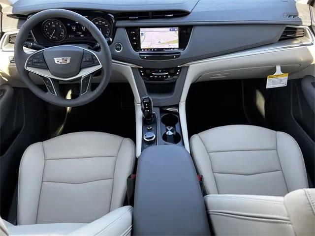 new 2025 Cadillac XT5 car, priced at $56,465