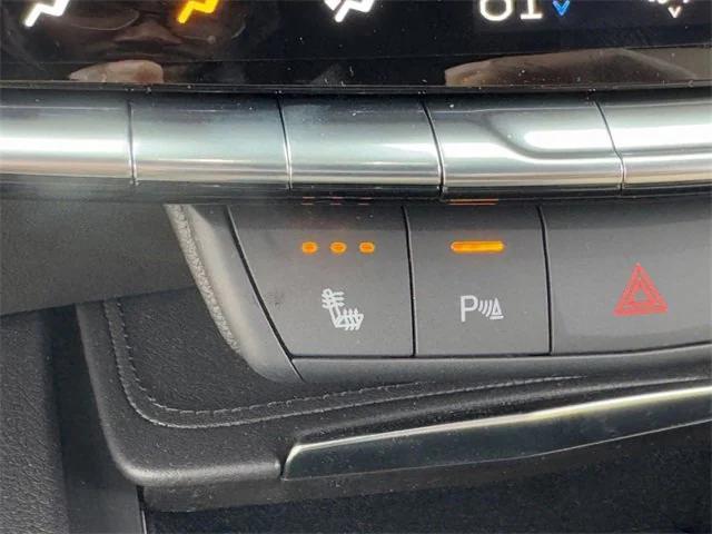 new 2025 Cadillac XT4 car, priced at $45,115