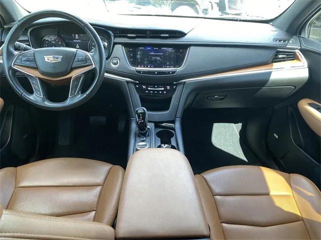 used 2021 Cadillac XT5 car, priced at $32,511