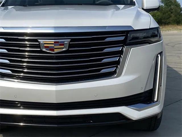 new 2024 Cadillac Escalade ESV car, priced at $119,915