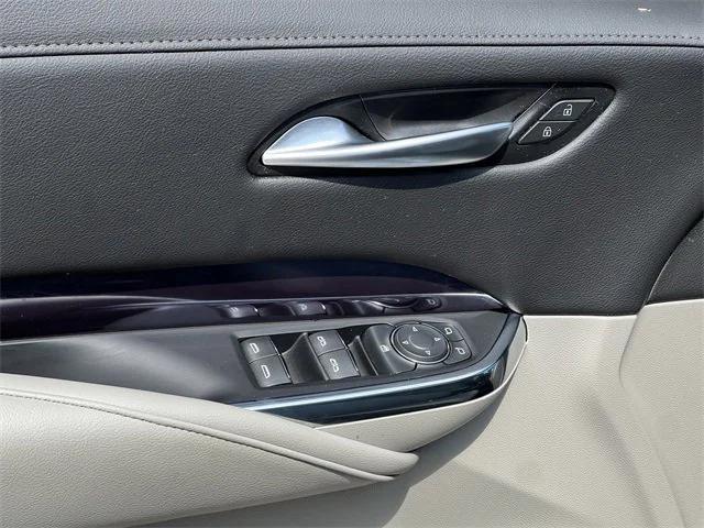 used 2023 Cadillac XT4 car, priced at $28,499