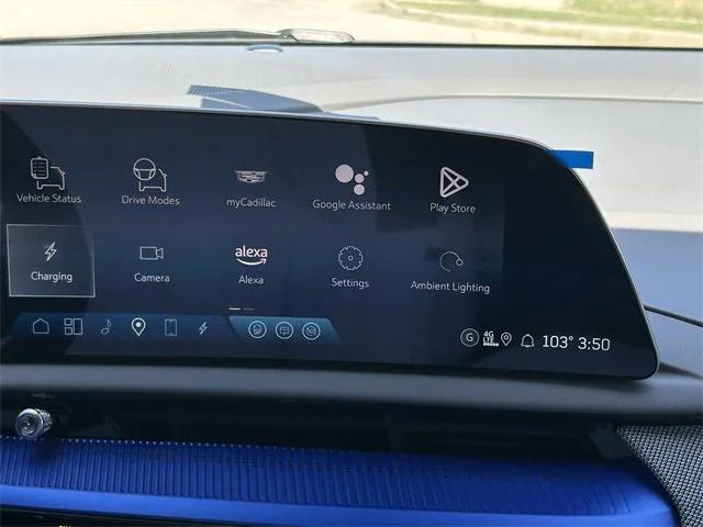 new 2025 Cadillac OPTIQ car, priced at $55,615