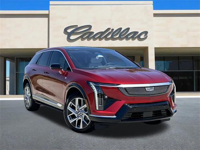 new 2025 Cadillac OPTIQ car, priced at $55,615